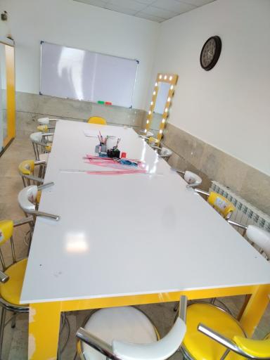 عکس آموزشگاه طراحی دوخت بانو خانعلی