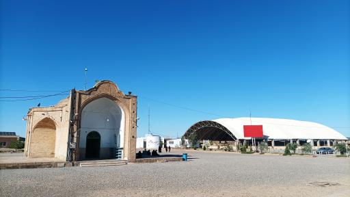 عکس امامزاده جعفر غریب