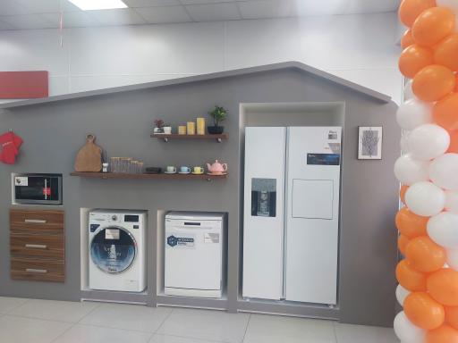 فروشگاه جی پلاس (شعبه سناباد)