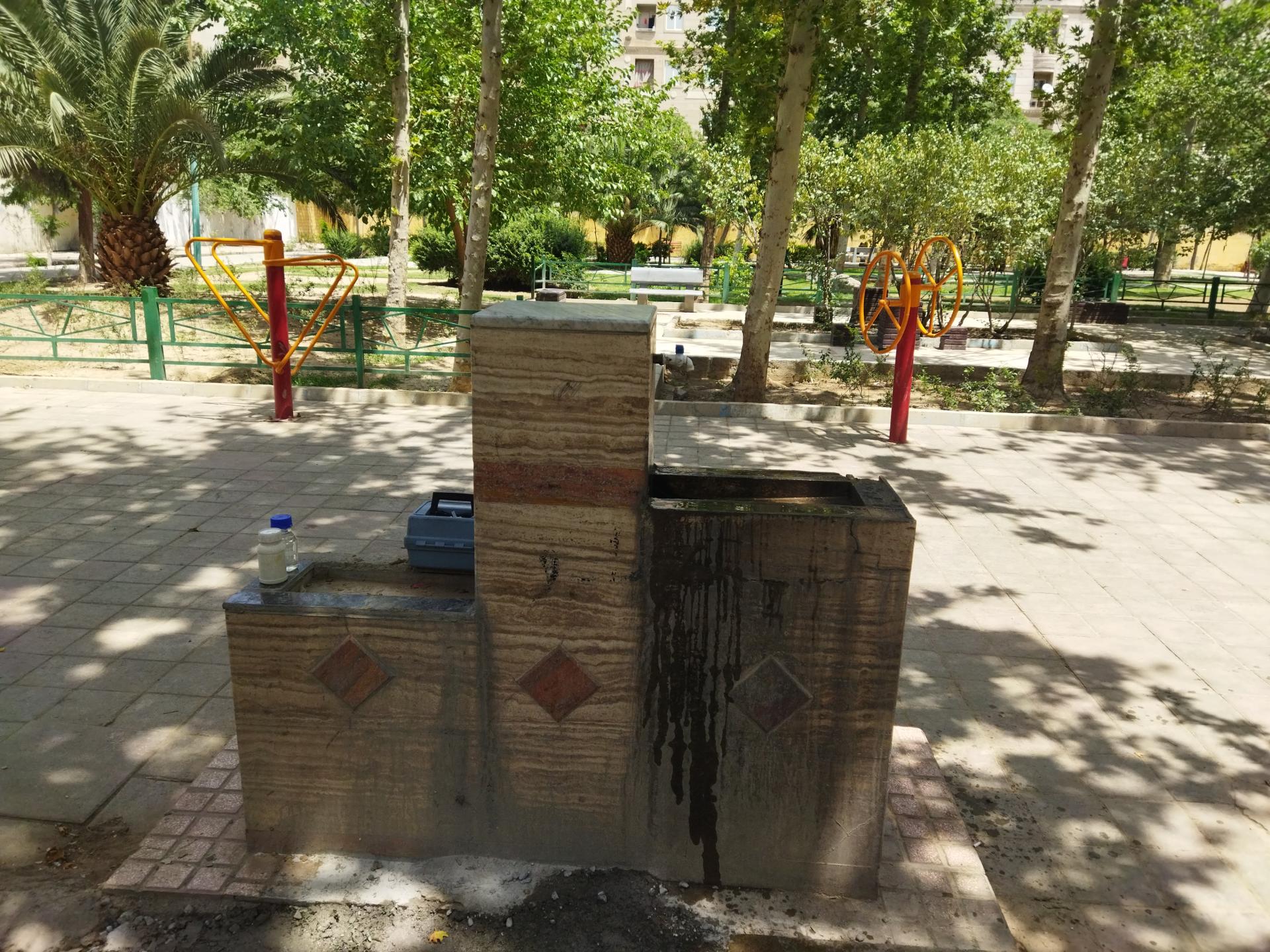 عکس آبخوری بوستان یاس