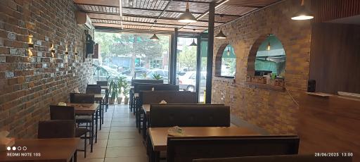 عکس فست فود موریس