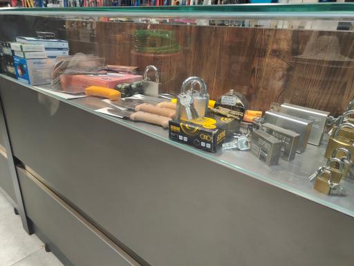 عکس ابزار و یراق نوین ۲