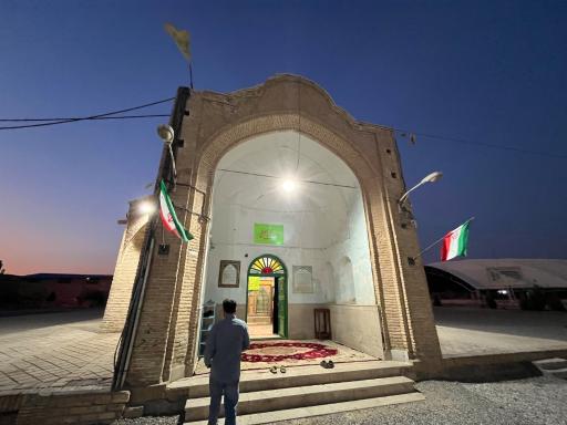 عکس امامزاده جعفر غریب