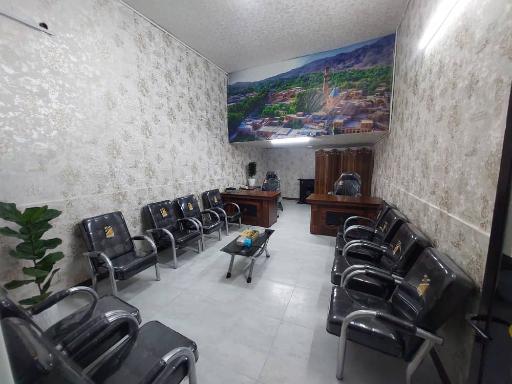 عکس مشاور املاک رونیکا