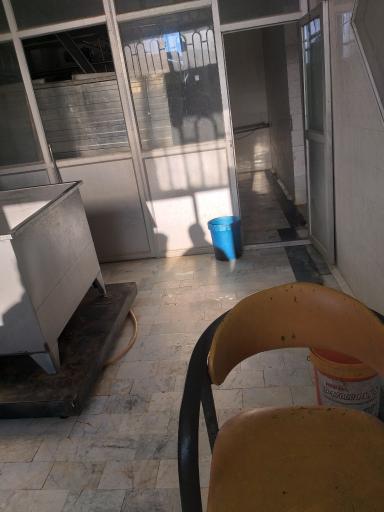 عکس مرکز جمع آوری شیر خام  تعاونی گاوداران کاشمر