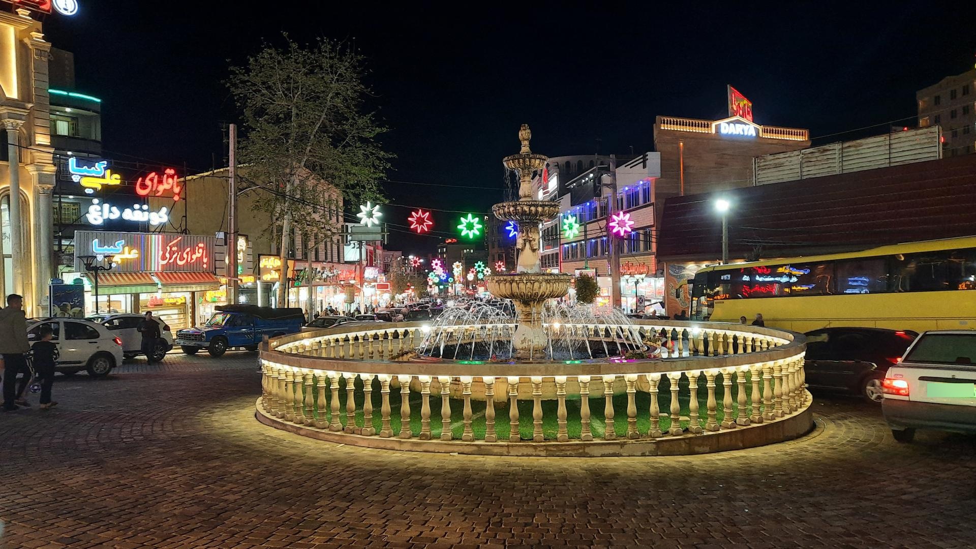 عکس میدان گاومیش گلی