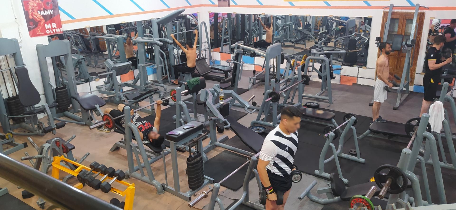 عکس باشگاه بدنسازی پیکر تراش