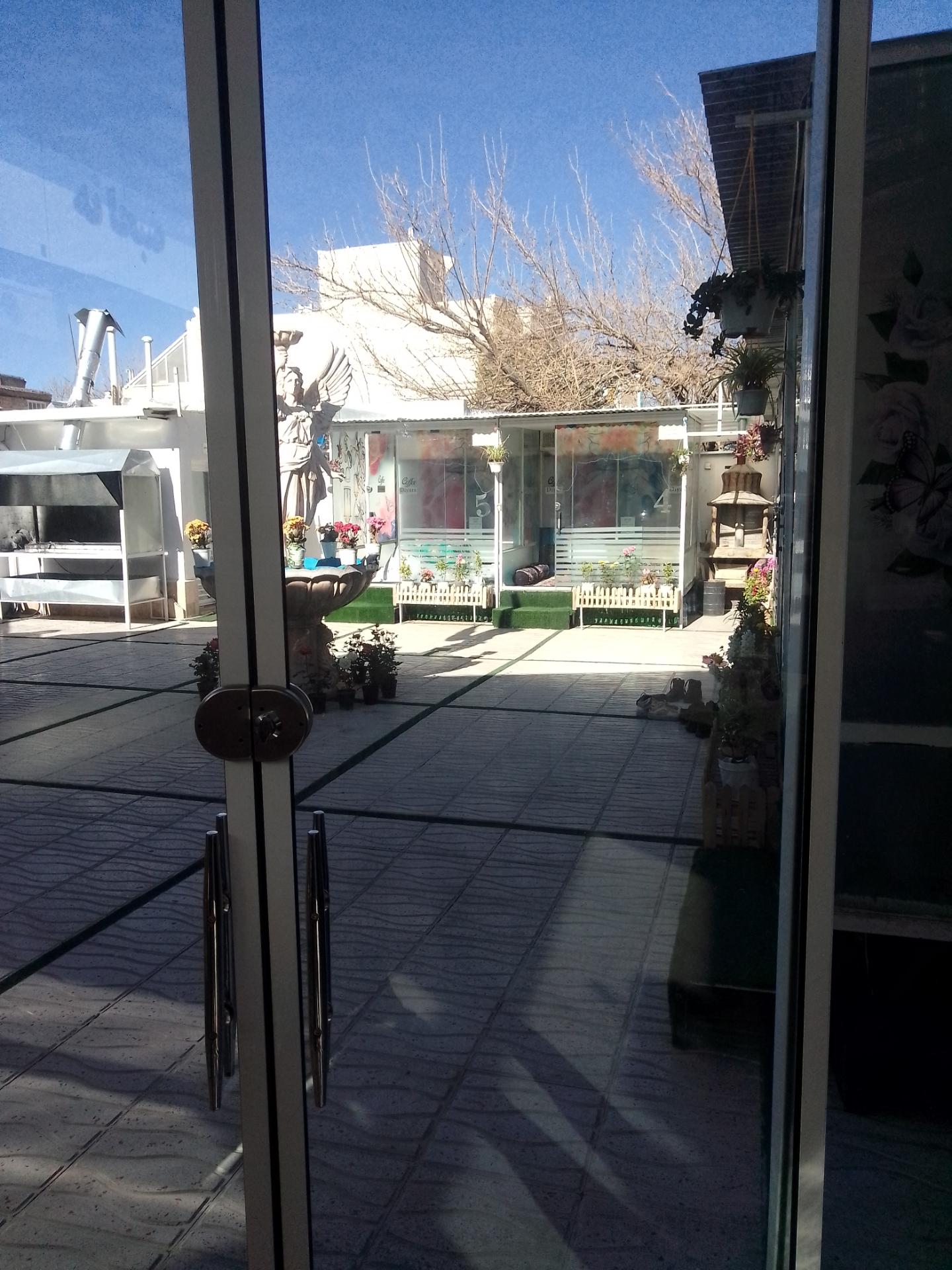 عکس کافه رستوران دیارا