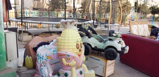 عکس شهربازی کلاه قرمزی