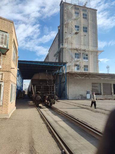 عکس سیلوی گندم اداره غله استان یزد