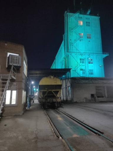 عکس سیلوی گندم اداره غله استان یزد