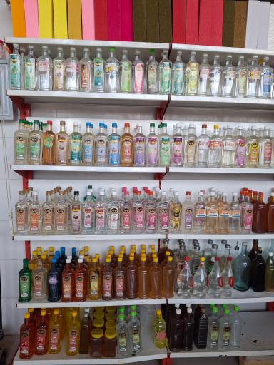 گلاب و عرقیات نوید