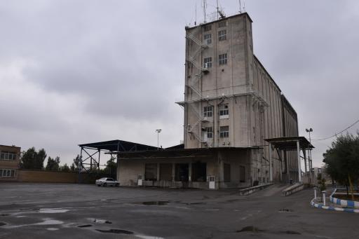 عکس سیلوی گندم اداره غله استان یزد