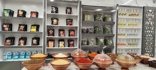 عکس فروشگاه شهر ادویه هزار چاشنی