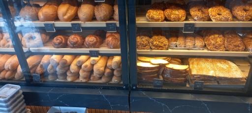 عکس نان و شیرینی روز