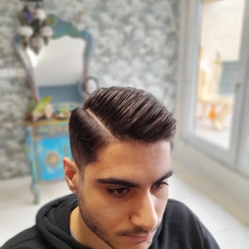 عکس آرایشگاه مردانه ساچ