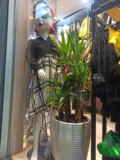 عکس پوشاک پرهام 