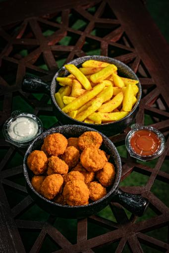 عکس فست فود مسترمزه