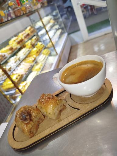 عکس شیرینی سرای ماه بانو