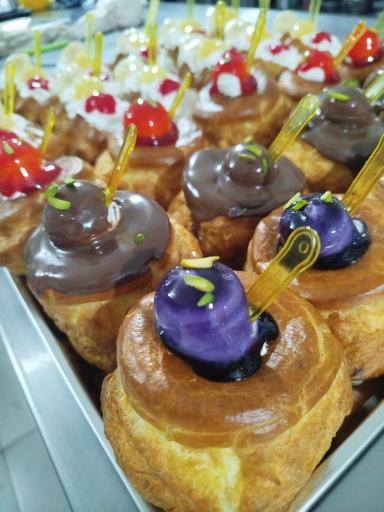 عکس شیرینی سرای ماه بانو