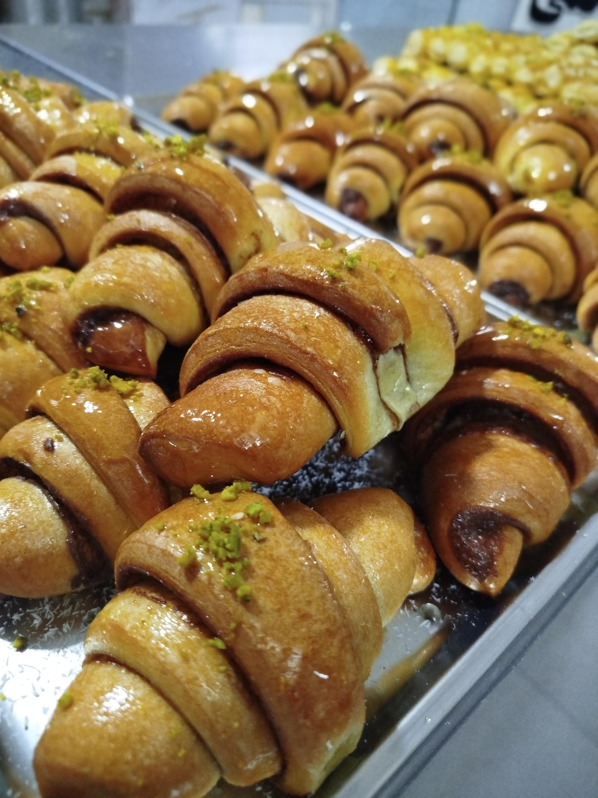 عکس شیرینی سرای ماه بانو