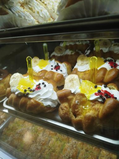 عکس شیرینی سرای ماه بانو