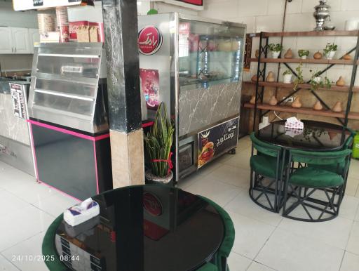 عکس فست فود نوستالویچ