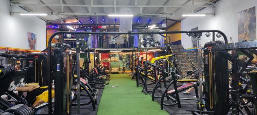 عکس باشگاه ورزشی کاپیتان