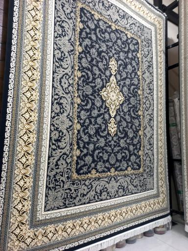 عکس فروشگاه فرش اسحاق