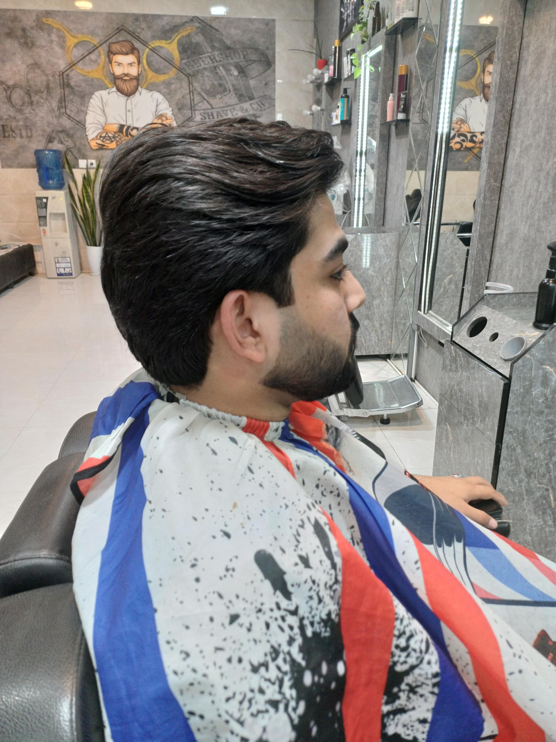 عکس پیرایش آذین