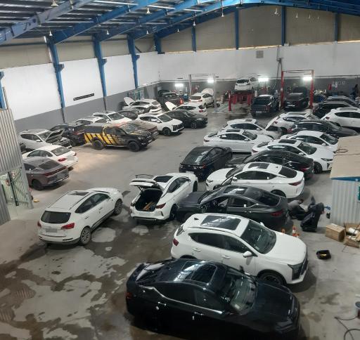 عکس نمایندگی ۱۳۱۵ کرمان موتور