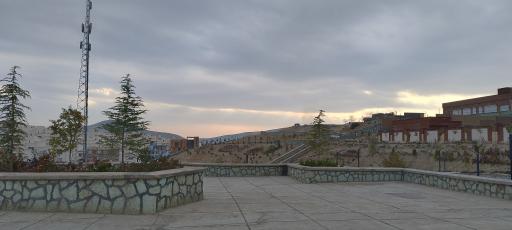 عکس دبیرستان متوسطه اول پسرانه دانشمند