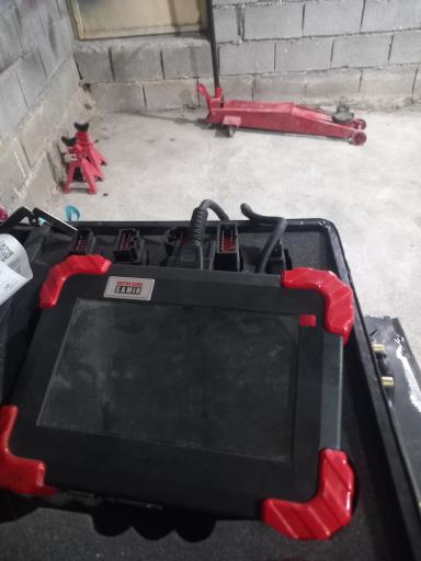 عکس باطری سازی برقکاری و تنظیم موتور بصیری