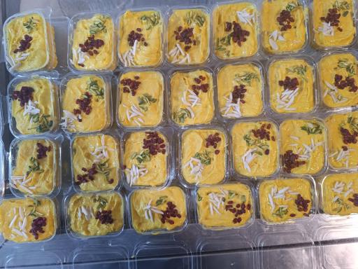 عکس رستوران و غذای بیرون بر عمو مختار