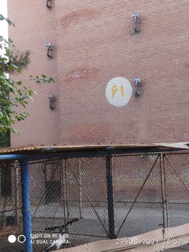 عکس بلوک ۶۱