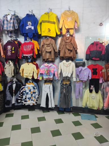 عکس پوشاک گلبرگ