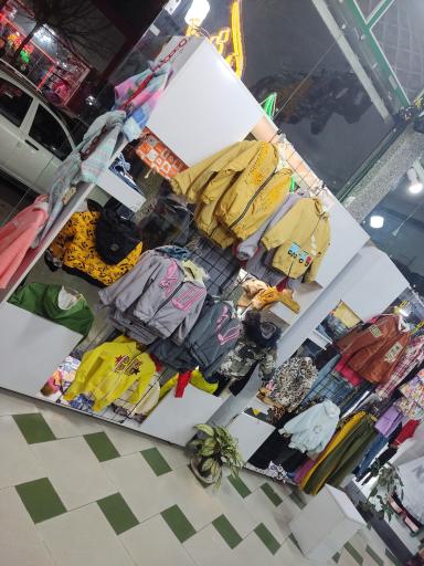 عکس پوشاک گلبرگ