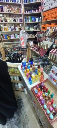 عکس قصر رنگ مو سینا