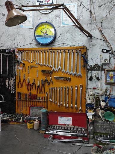 عکس تعمیرگاه ارموند