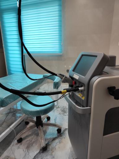 عکس مجتمع پزشکی جلفا