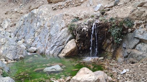 عکس آبشار دره نوسنگ حصارک