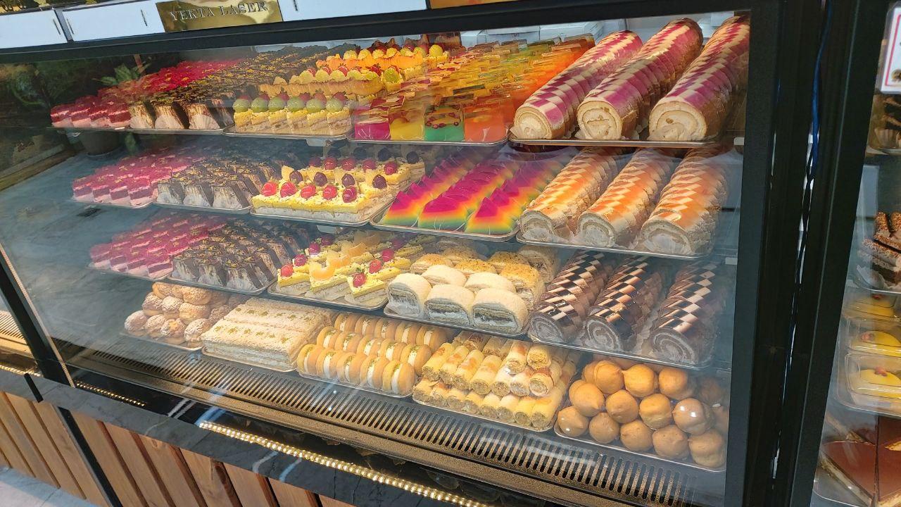 عکس قنادی پاداش