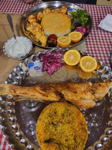 عکس رستوران گیلانی  گیل سو