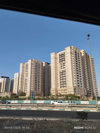 عکس برج مسکونی طوبی 