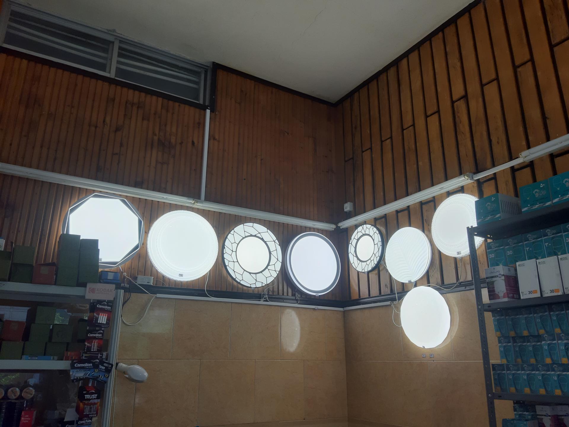 عکس الکتریکی برقکاران