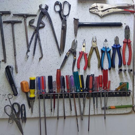 عکس تعمیرات لوازم خانگی نادر