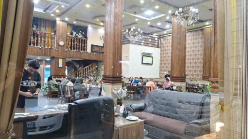 عکس رستوران شاطر عباس