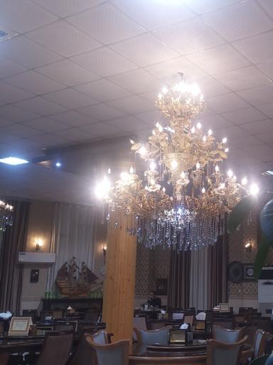 عکس کافه رستوران میزبان