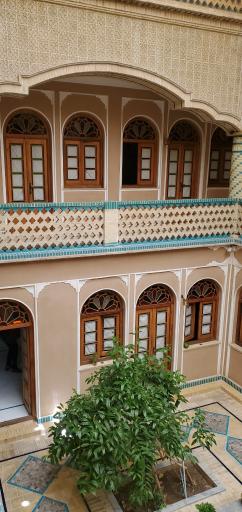 عکس هتل فاضلی یزد