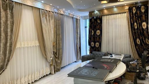 عکس پرده و کاغذ دیواری اترک